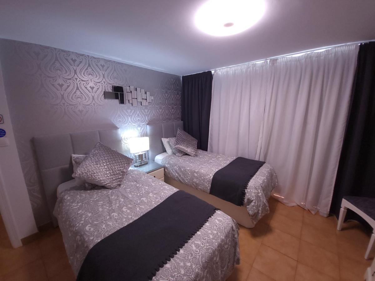 Casa Tranquila Hotell Playa de San Juan  Exteriör bild